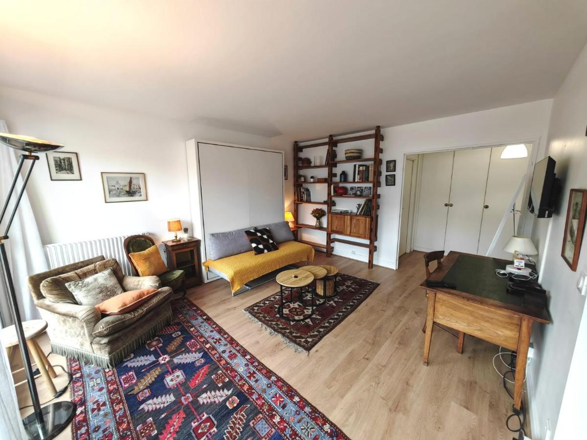 Appartement Avec Balcon Et Parking A Paris Alesia מראה חיצוני תמונה